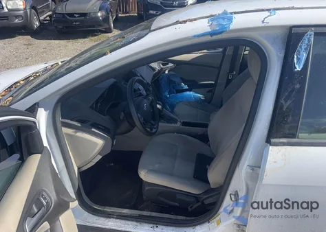 2017 Ford Focus Se z USA, uszkodzony, nr VIN 1FADP3F24HL259498